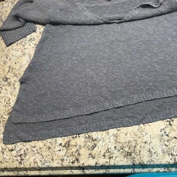 Eileen Fisher Sweater Gray Size M Linen Blend V Neck Pullover Loose Knit - Picture 8 of 11